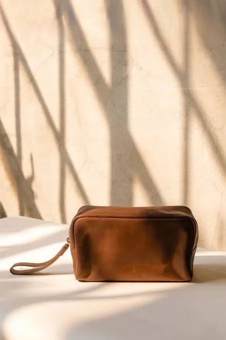 Able Avery Dopp kit, Color: Whiskey