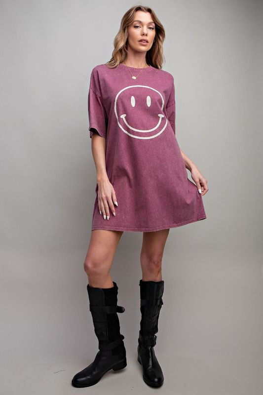 Easel smiley dress