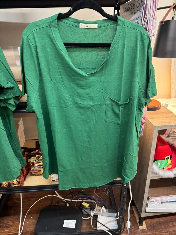 Rae Mode short sleeve top