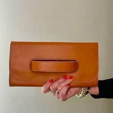 Able Mare hand clutch , Color: Clay