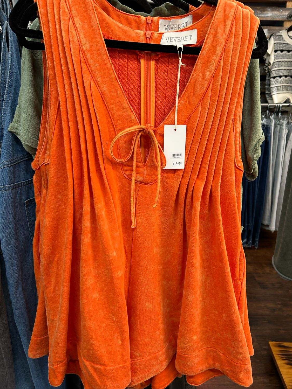 Veveret Terry sleeveless Romper