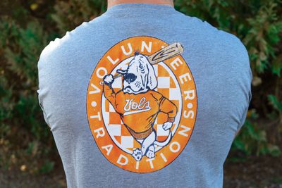 Vol traditions baseball tee L