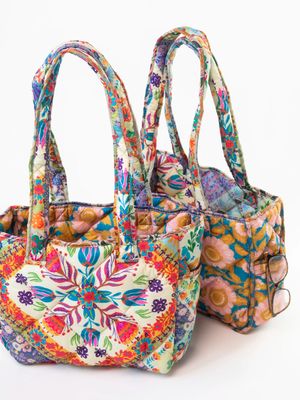 Natural Life Reversible Puffy tote - medium