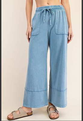 Rae Mode Cropped Wide Leg pant