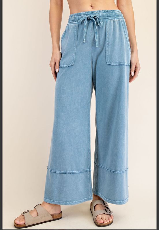 Rae Mode Cropped Wide Leg pant