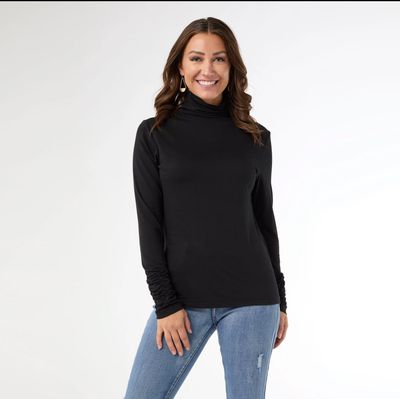 Coco+Carmen Myra Long Sleeve turtleneck