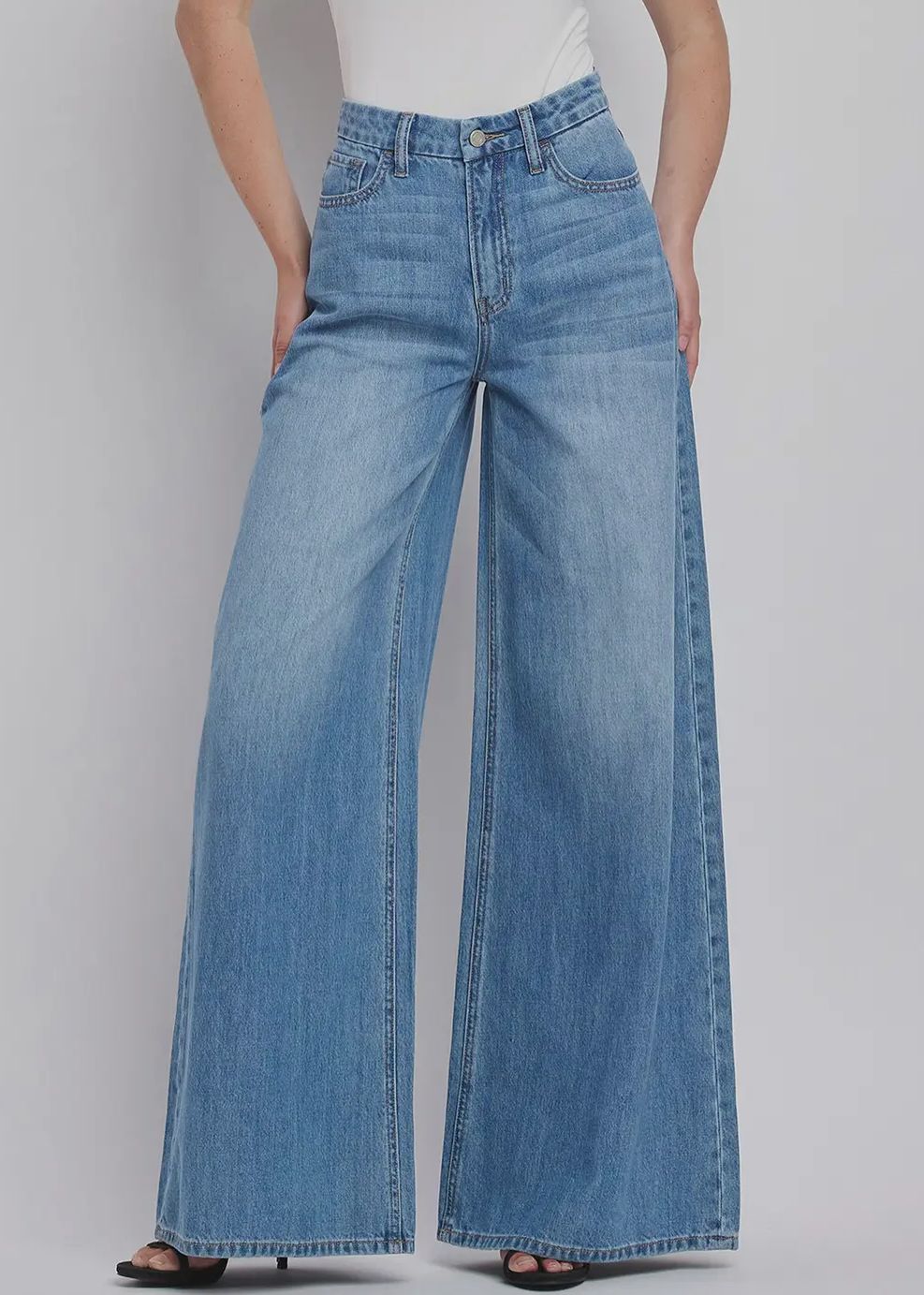 Vervet by Flying Monkey SUPER HIGH RISE WIDE LEG JEANS, Size: 24