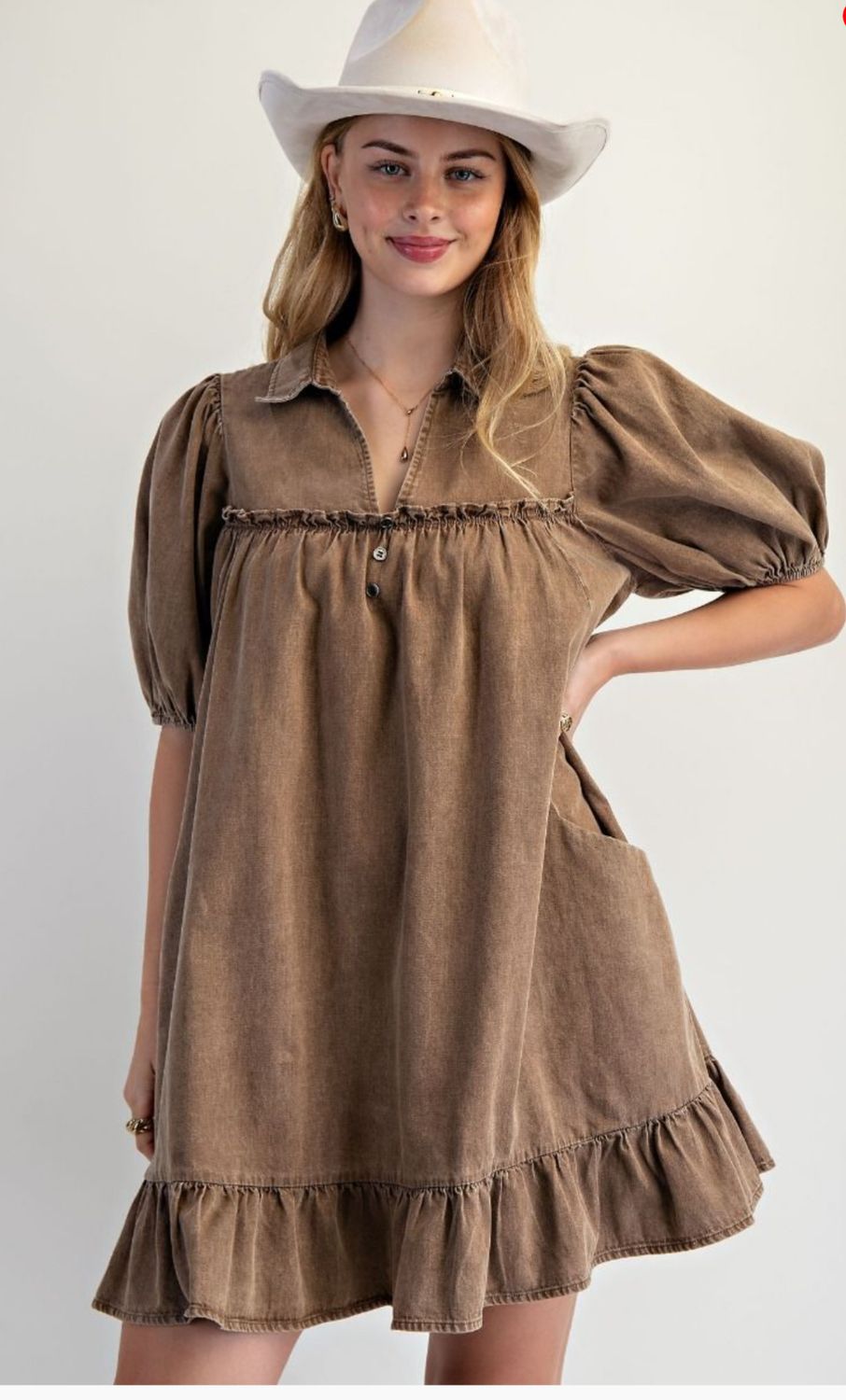 Easel Short Sleeve Ruffle Dress , Color: Mocha, Size: S