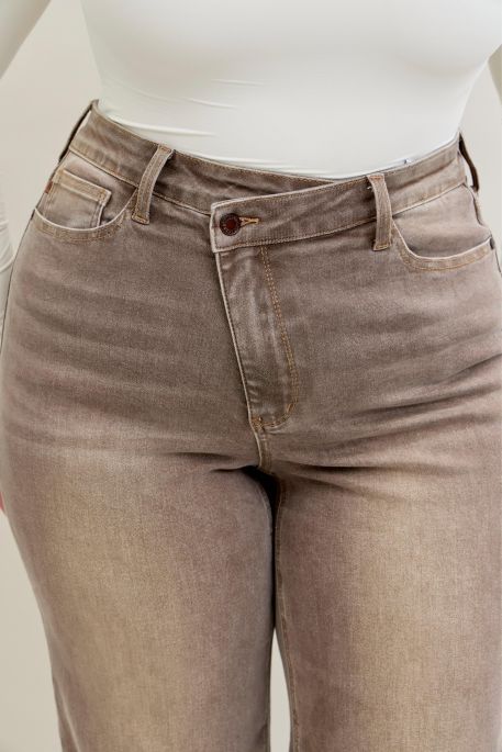 Judy Blue High Waisted CrissCross Jeans- Clay, Size: 0(24)