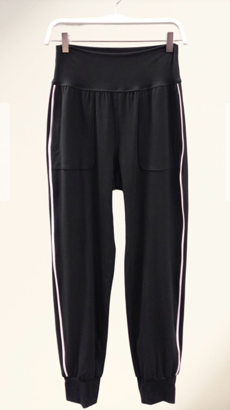 Rae Mode Butter Piping Jogger black, Color: Black, Size: S