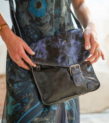 BedStu Venice Beach Black Rustic Dusk