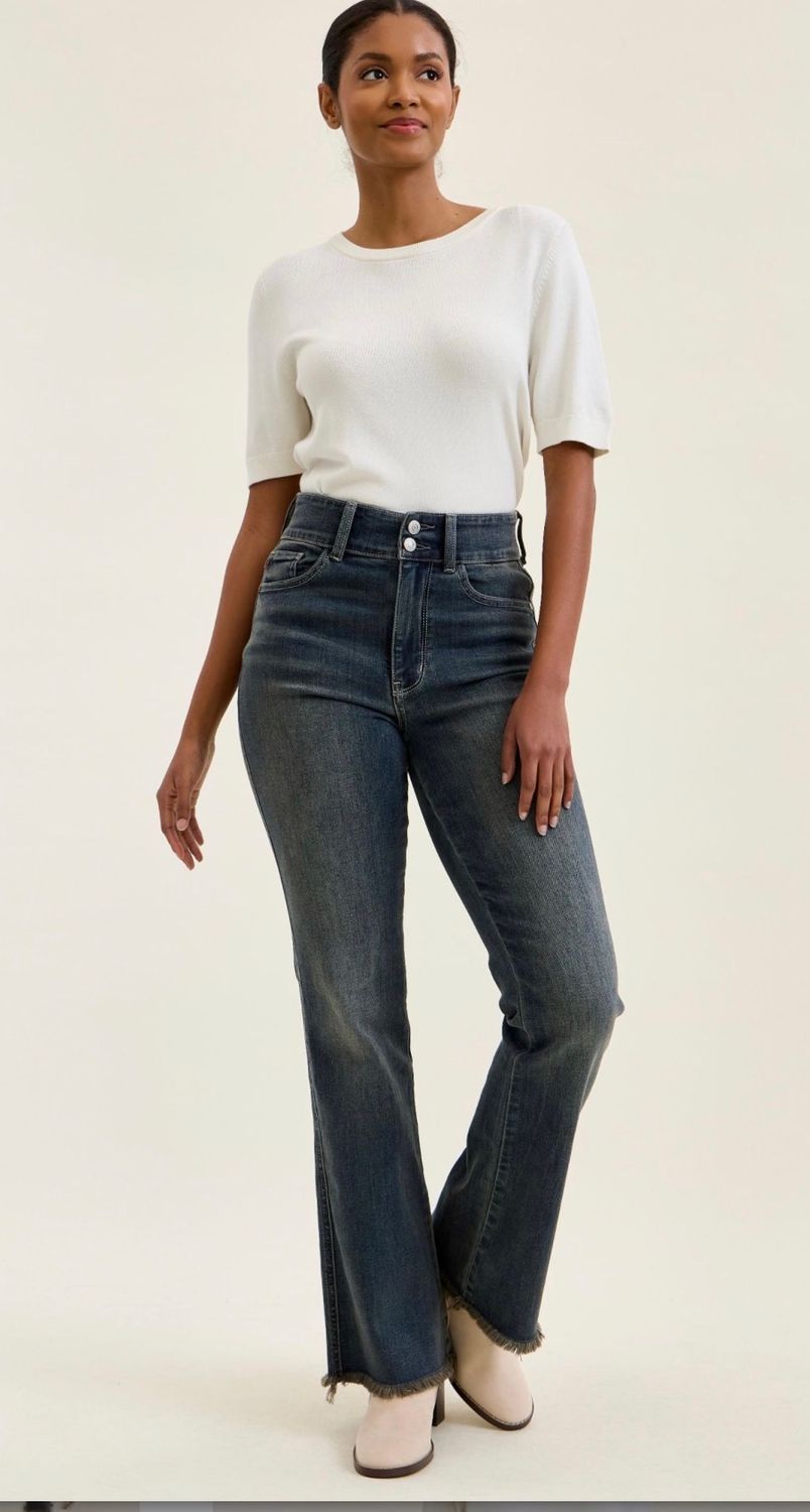 Judy Blue High Waisted Daisy Bootcut, Size: 0/24