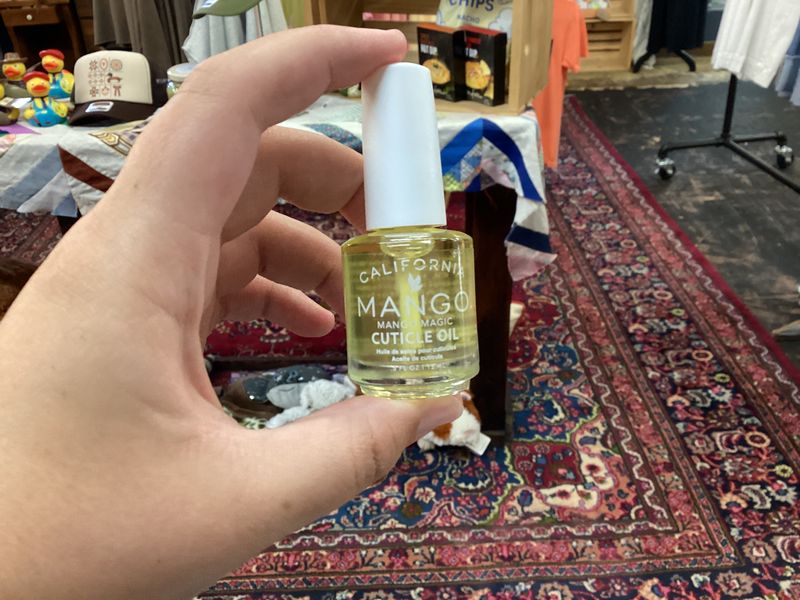 California Mango Cuticle Oil
