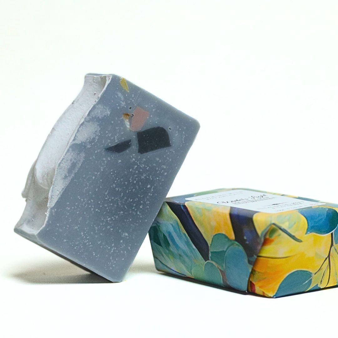 Blooming Wild Botanicals Winter&#39;s Light Soap