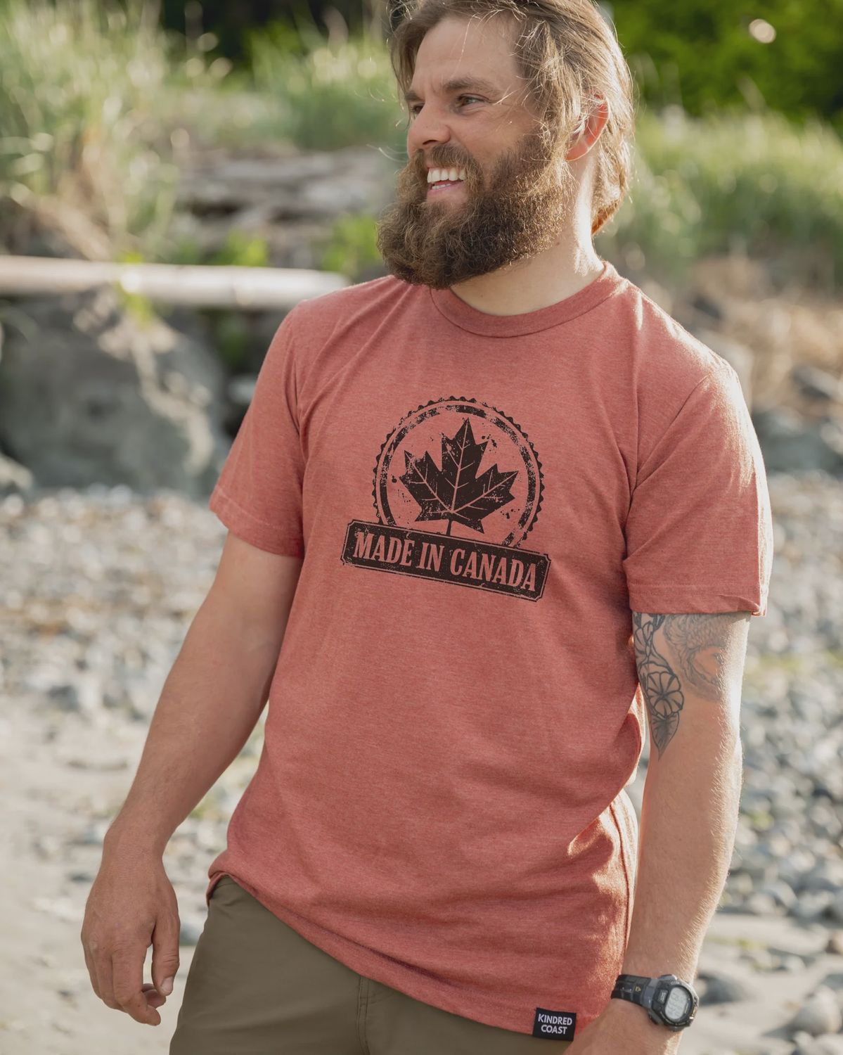 Kindred Coast T-shirts, Design: Made in Canada/Heather Rust, Size: S, Style: Unisex