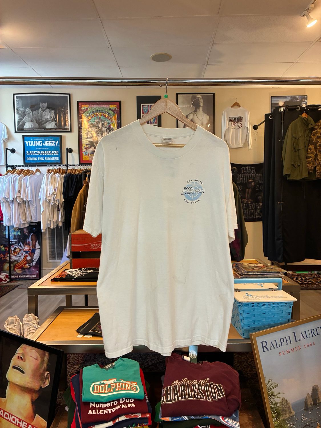 2000 Nissan Sentra Tee sz. XL
