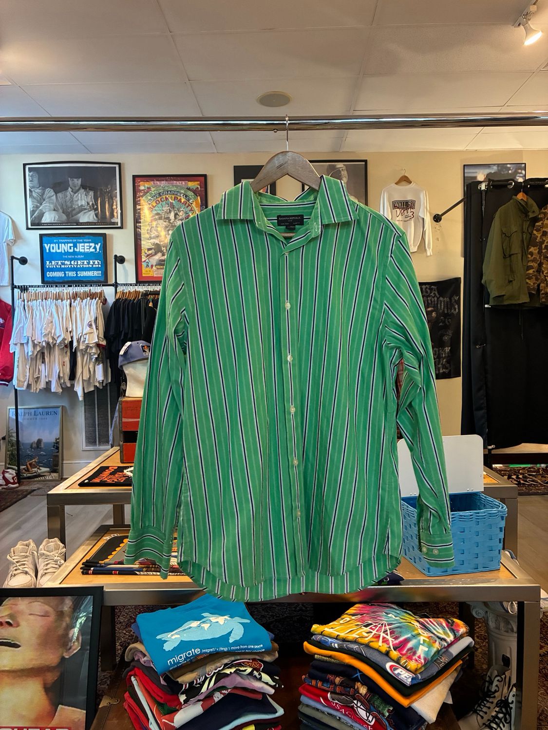 Banana Republic Green Button Down sz. M