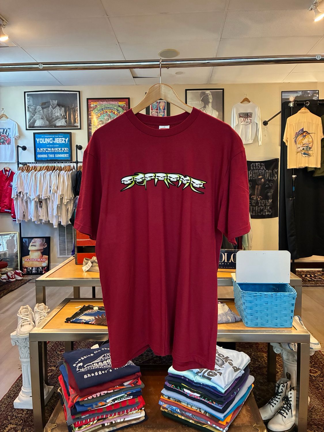 Supreme “Skulls” Tee sz. L