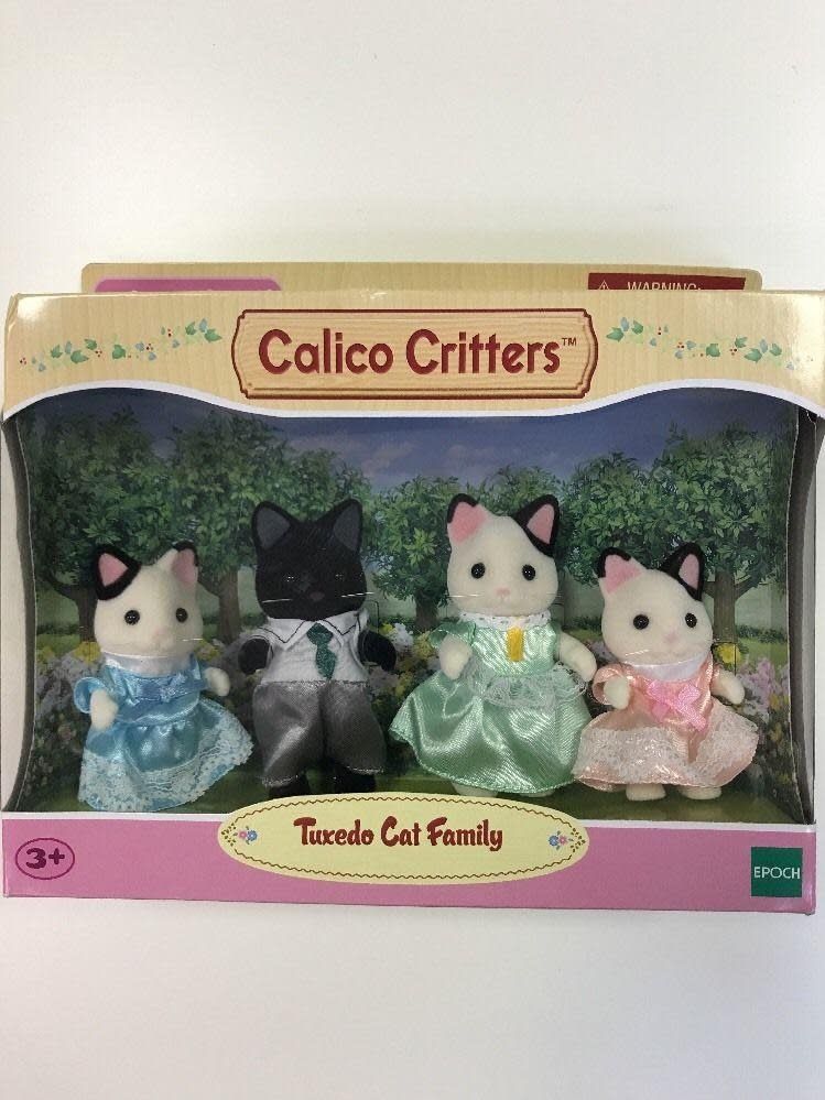 Calico Critters Tuxedo Cat Family