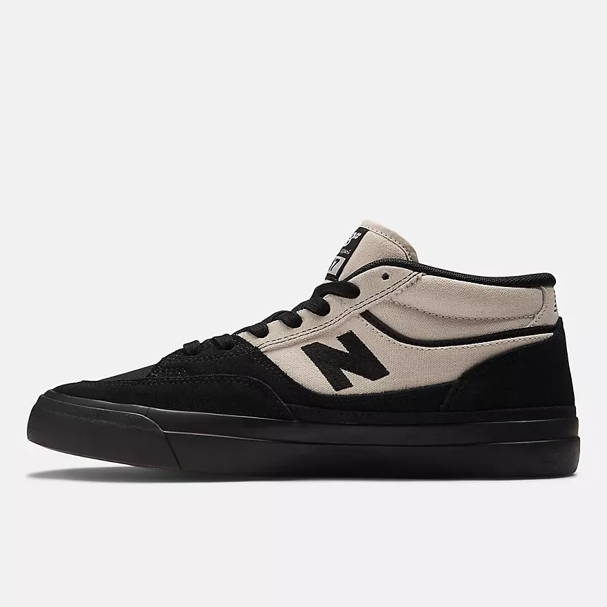 New Balance 417 - Black/Grey