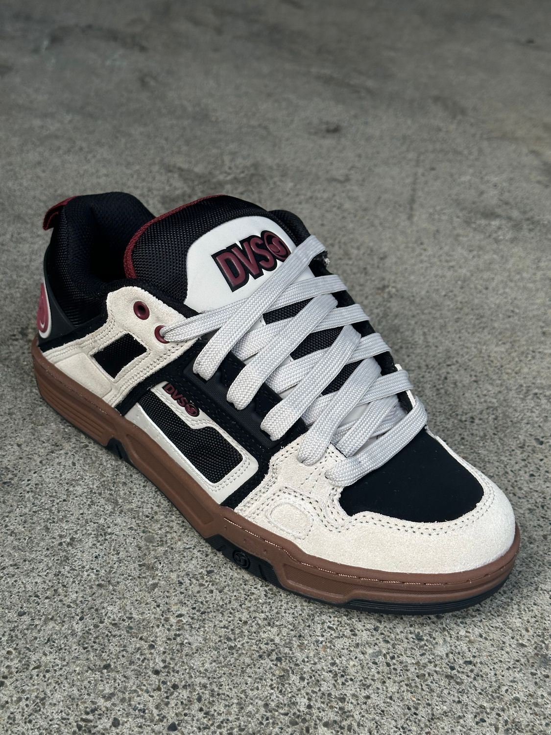 DVS Comanche - Silver Grey/Black/Ruby Wine Suede
