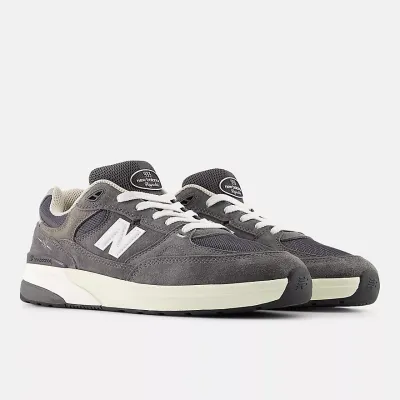 New Balance Reynolds 933 - Grey w/White