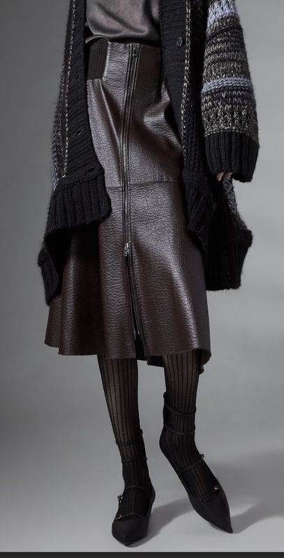 Tricot Chic-Zip Up Skirt Tricot Chic-Zip Up Skirt