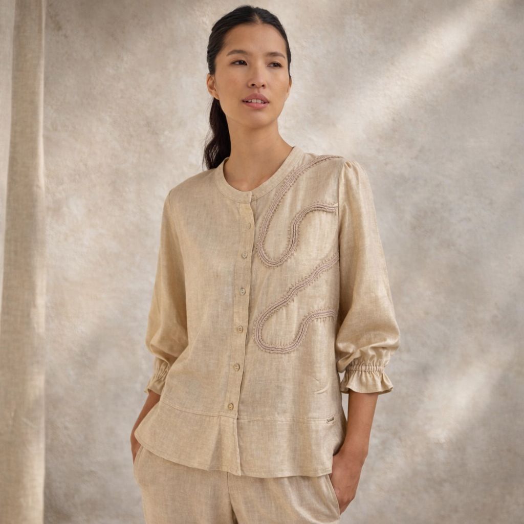 Margara Shaw Sepi Embroidered Shirt Margara Shaw Sepi Embroidered Shirt, Color: Metallic, Size: XS