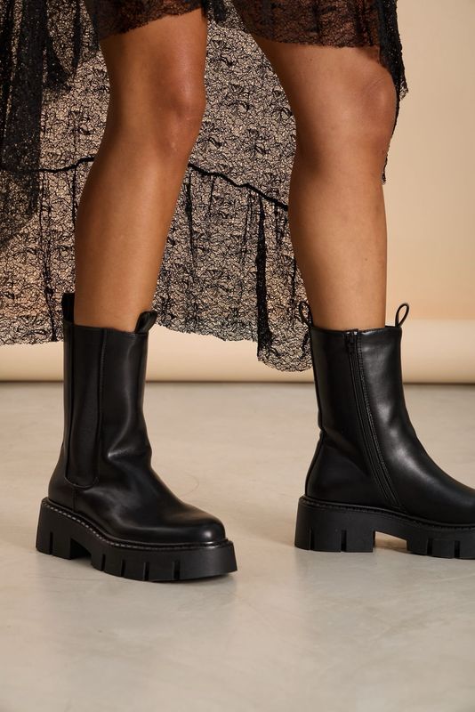 Bota Classic