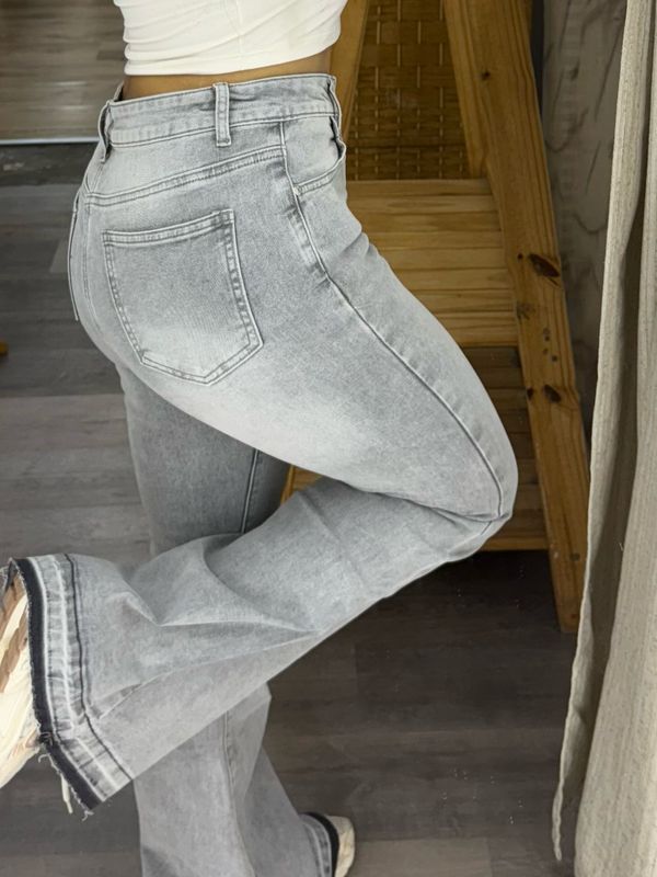Denim Travis