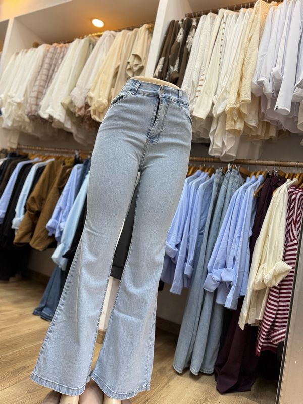 Semi Oxford celeste