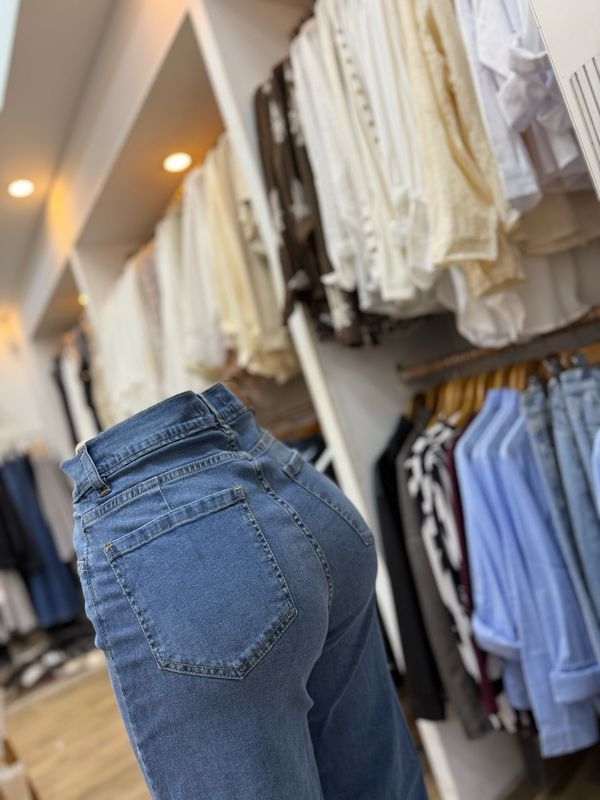 Wide leg intermedio