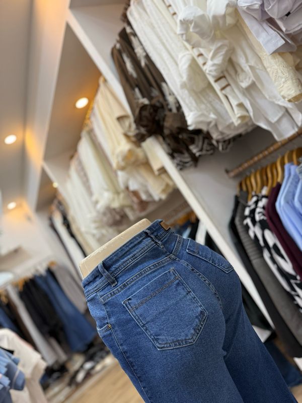 Wide Leg corte lateral