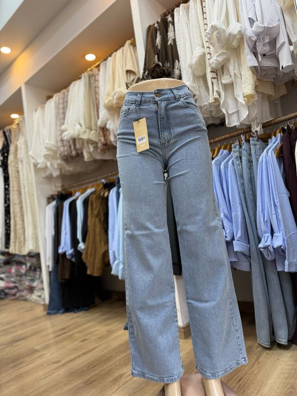 Wide Leg Philips