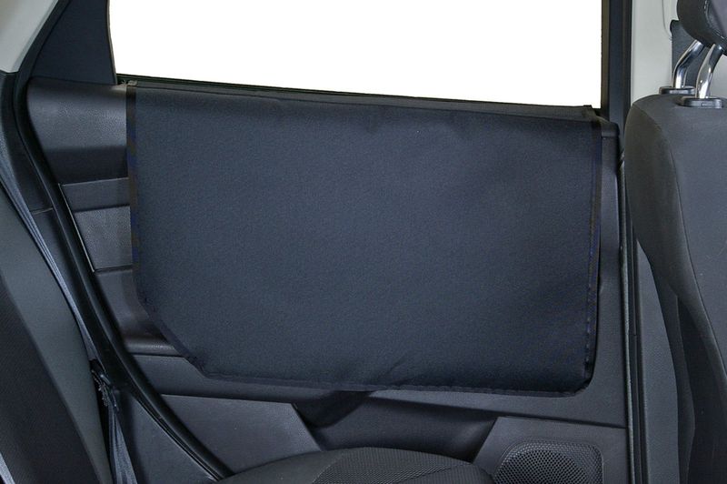 Bushwhacker - Vehicle Door Protector for Dogs - Sold as Pair - (27" x 17")