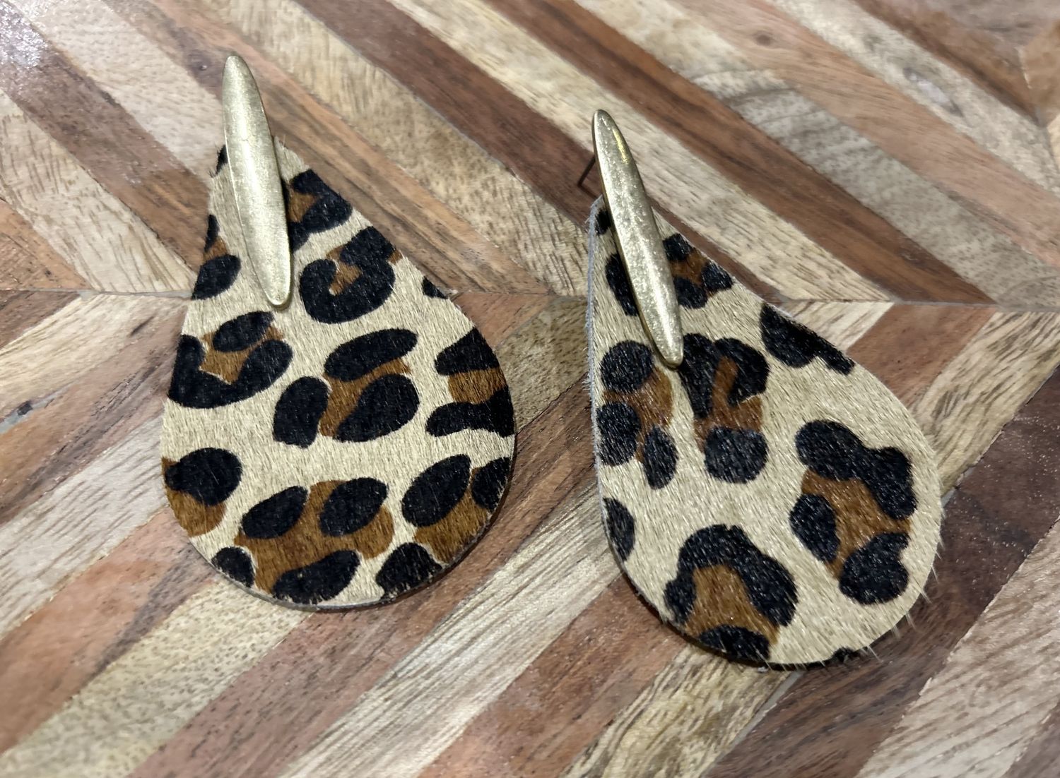 Beige And Leopard Print Cowhide Teardrop And Bar Earrings
