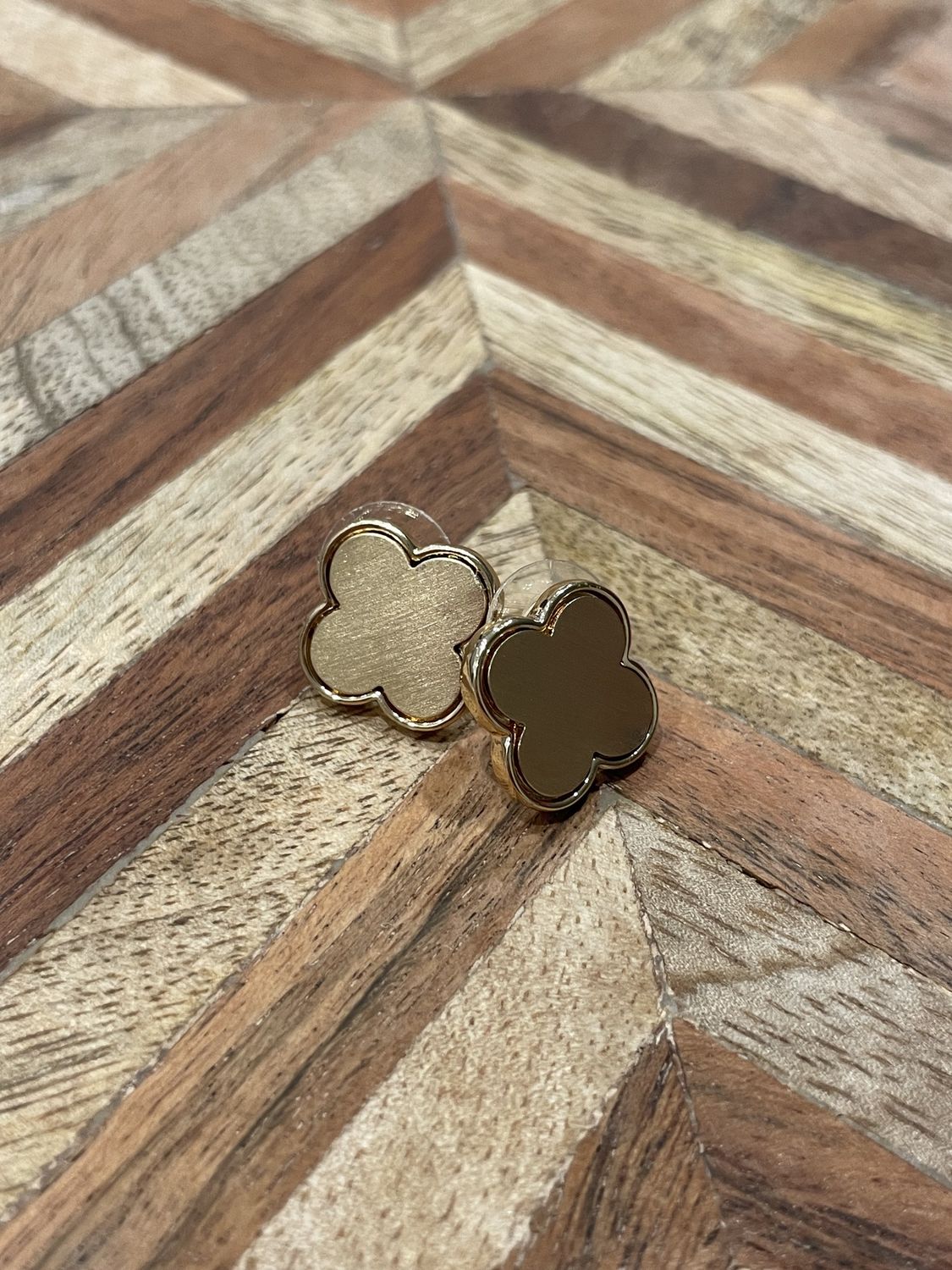 Gold Clover Metal Stud Earrings