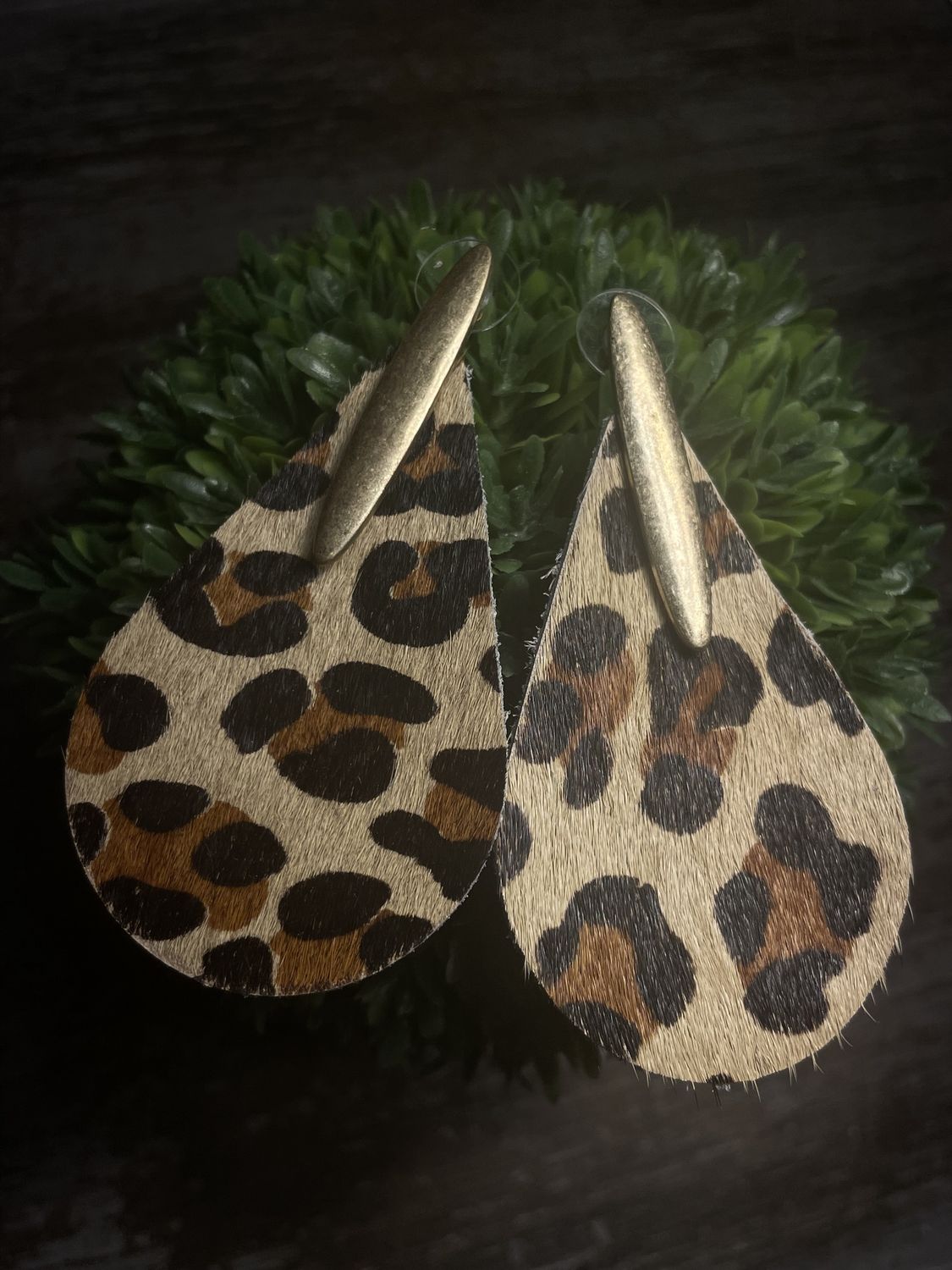 Beige/Leopard Print Cowhide Teardrop &amp; Bar Earrings