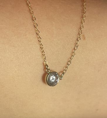 Simple Diamond and Gold Necklace