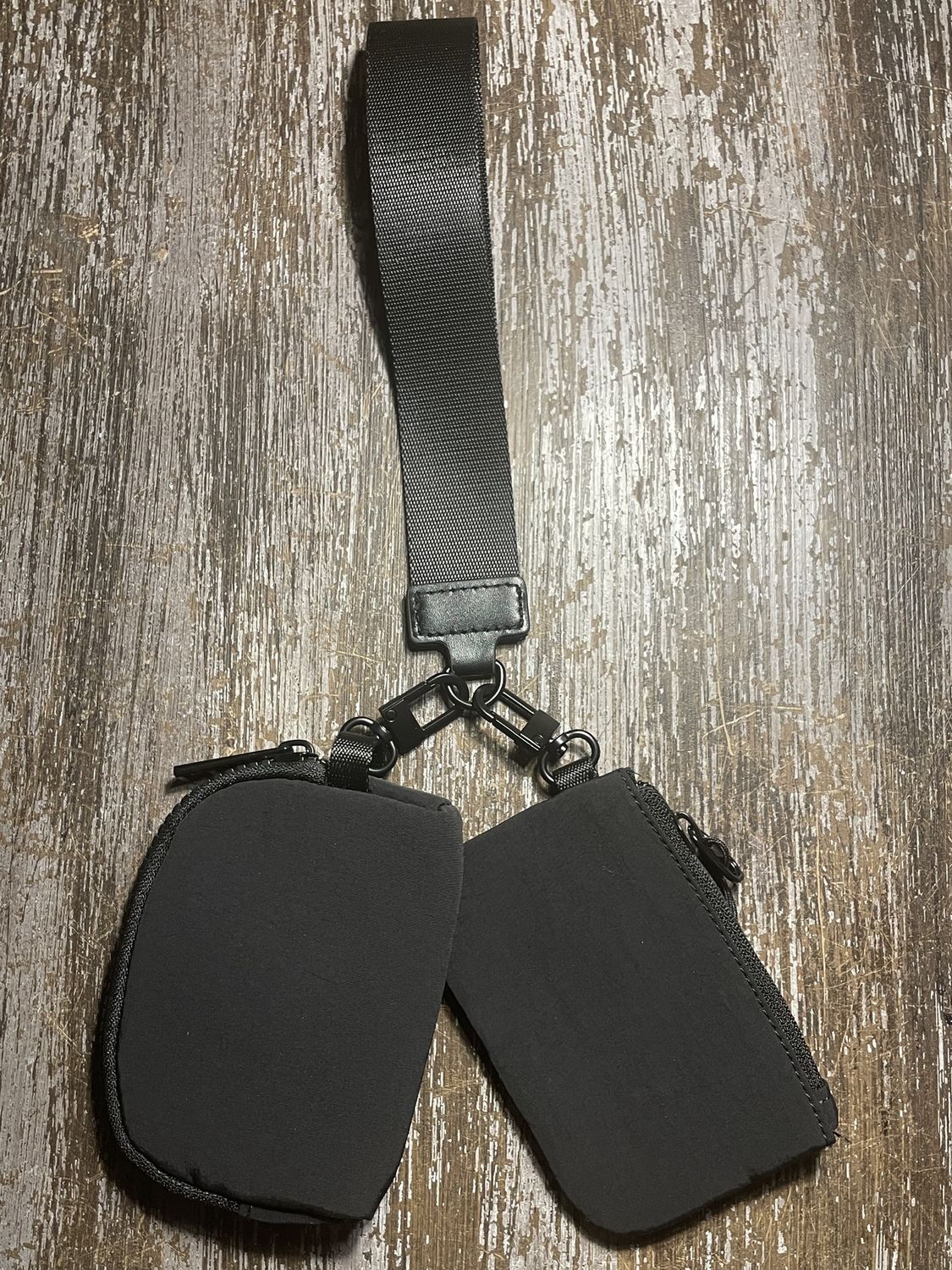 Dual Pouch/Wallet Keychain