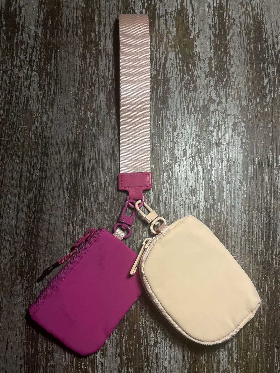 Dual Pouch/Wallet Keychain