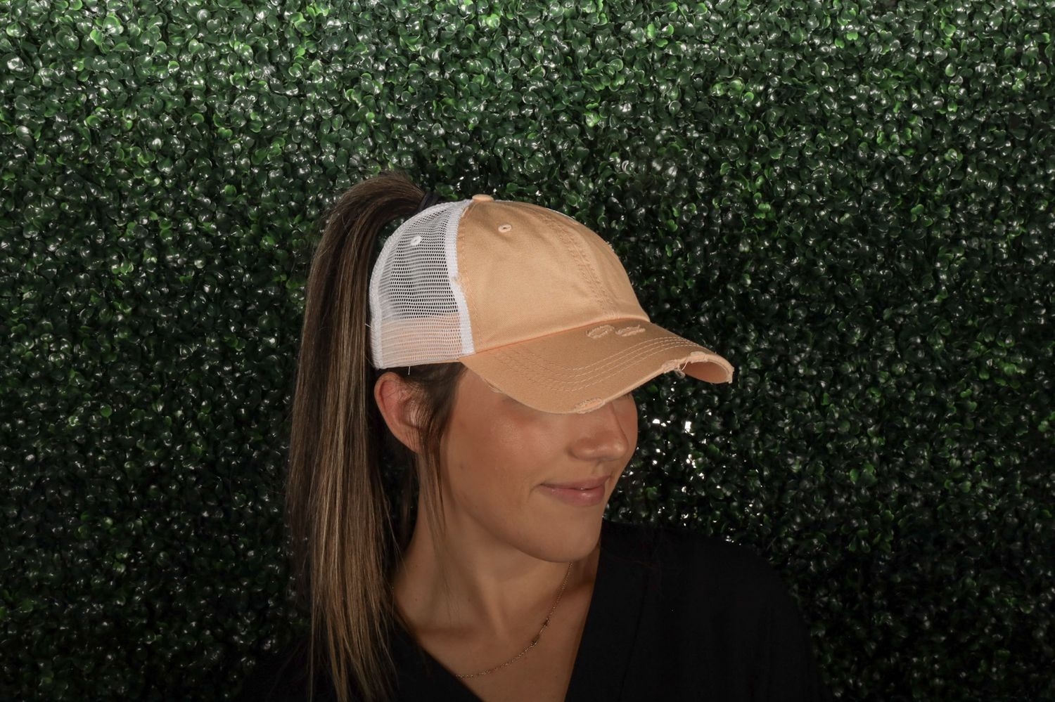 Ponytail Distressed Mesh Cotton Cap