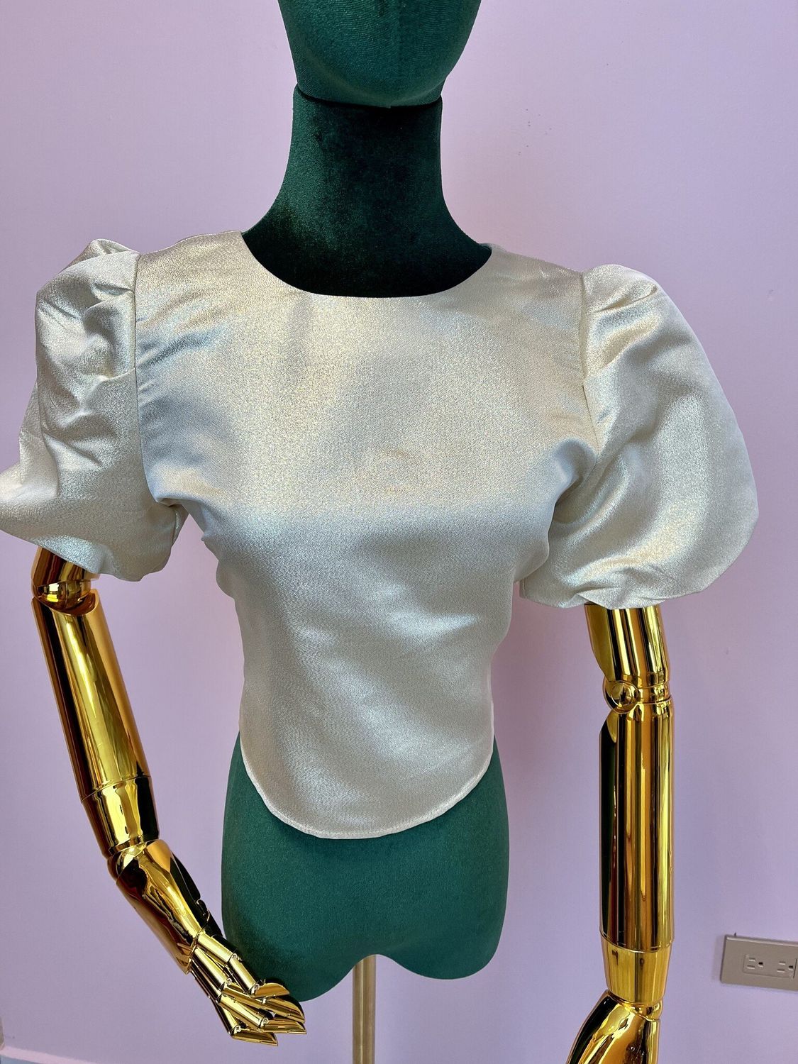 Bubble Sleeve Crop Top, Color: Gold, Size: Small