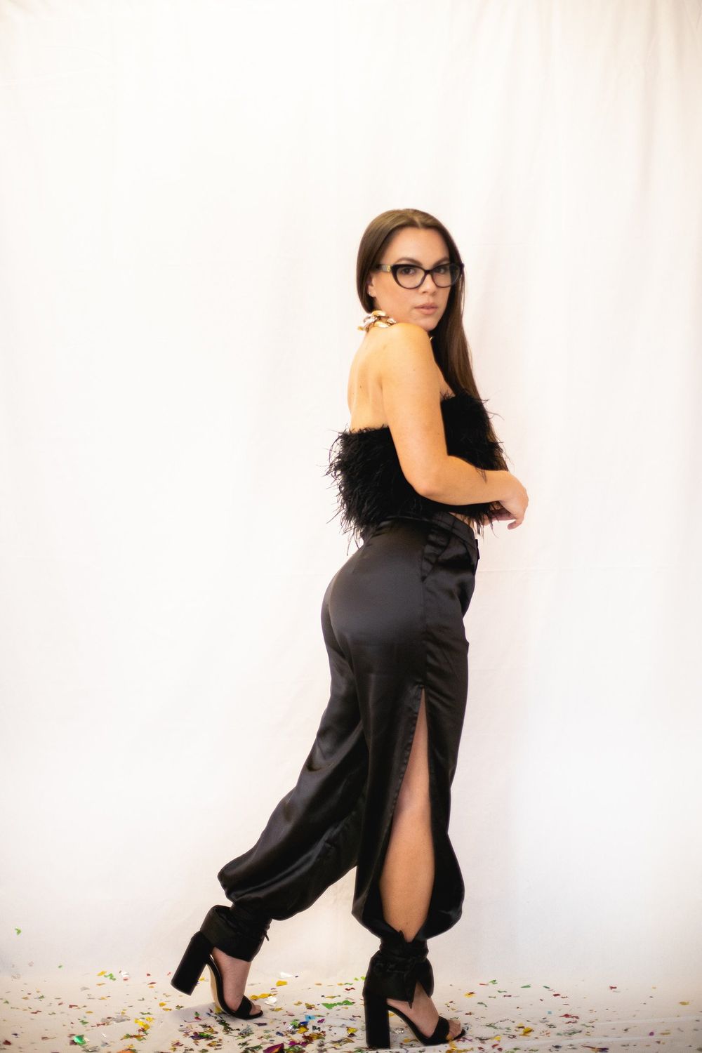 Feather Top, Color: Black, Size: Small