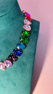 Chains &amp; Pendants