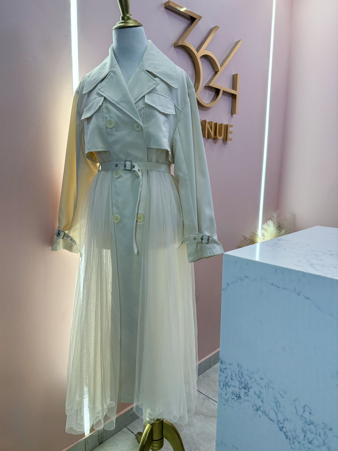 Dreamscape Mesh Trench