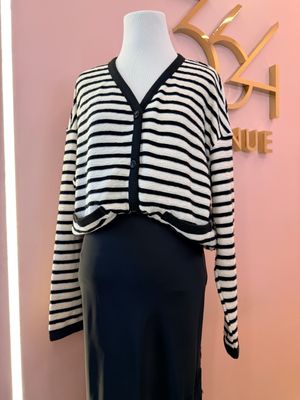 Contrast Theory Cardigan