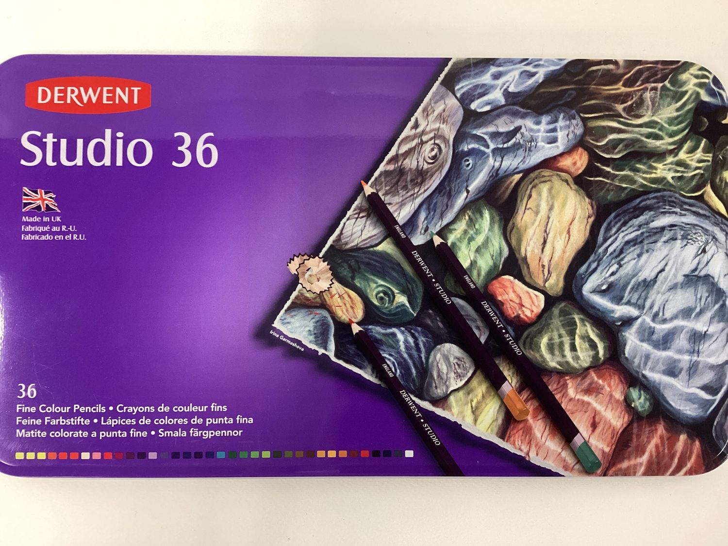 Derwent STUDIO Tin 36