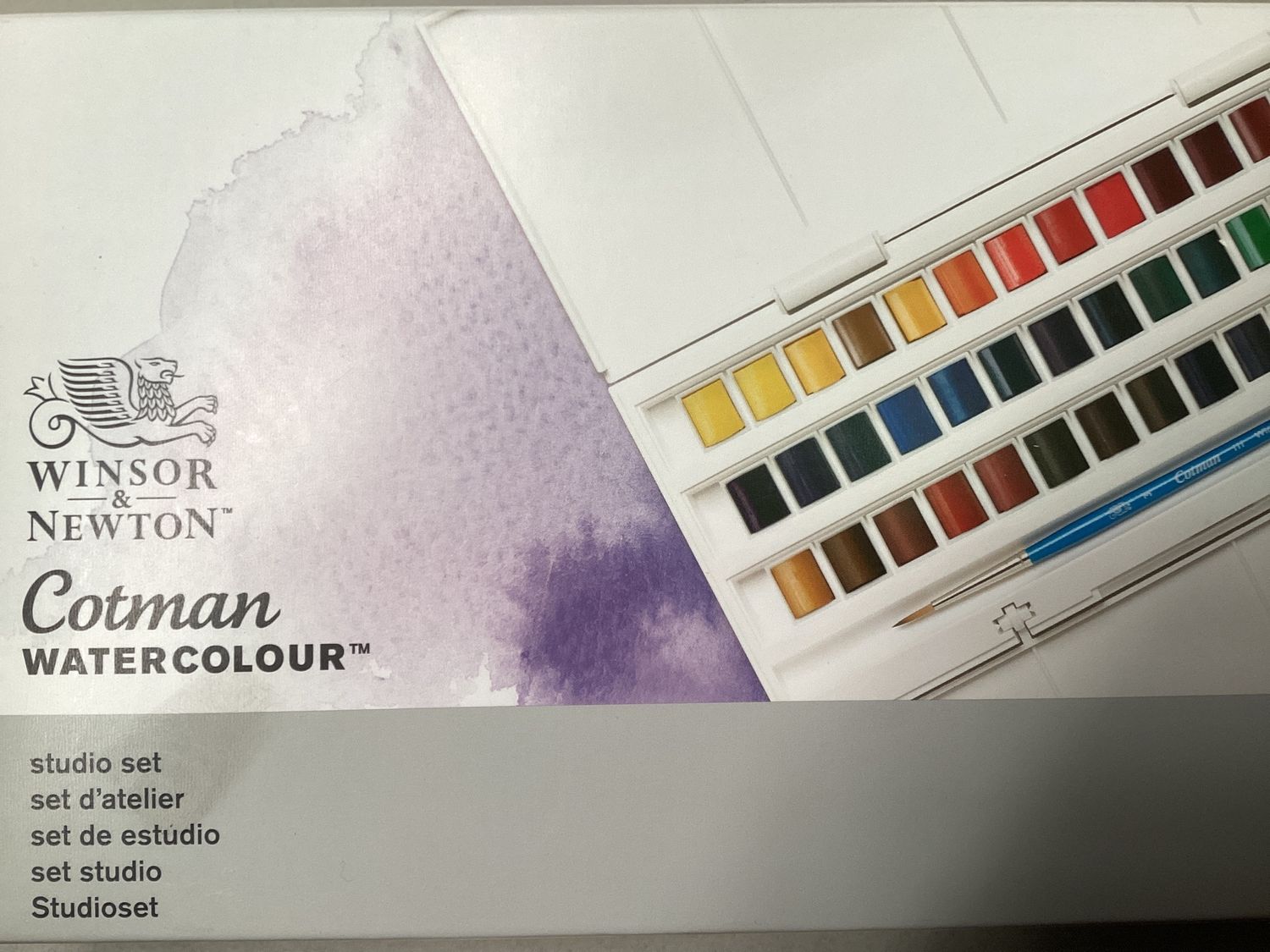 WN COTMAN WATER COLOUR 45 Half Pan Studio Set