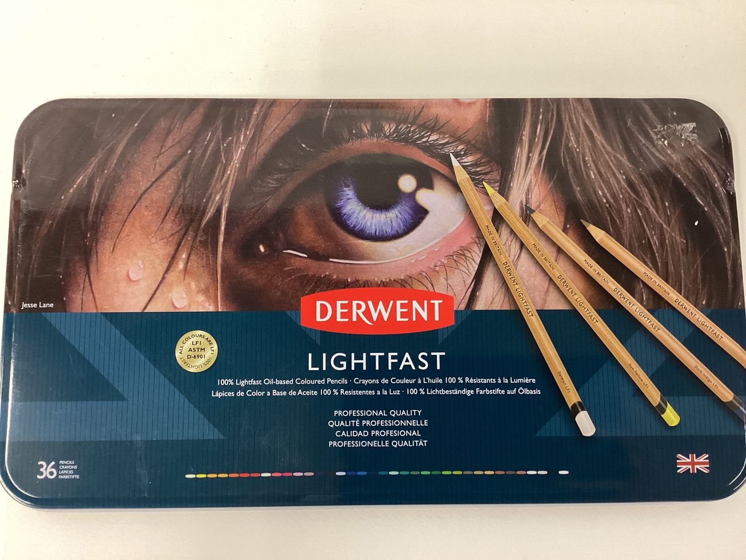 Derwent LIGHTFAST Tin 36